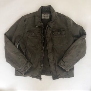 LEVI’S QUILTED UTILITY JACKET